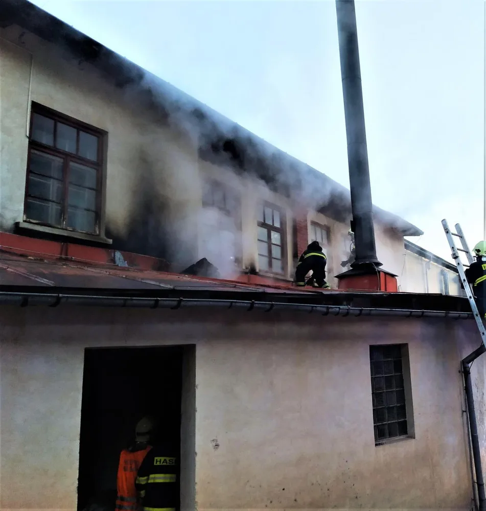 Foto z místa požáru