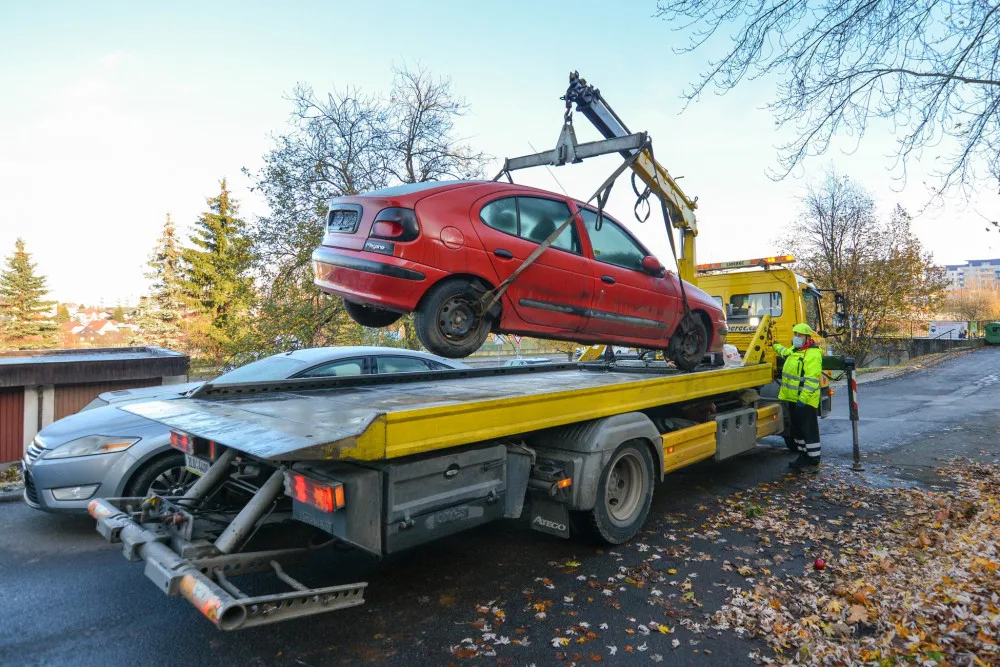 Z Liberce začnou postupně mizet autovraky