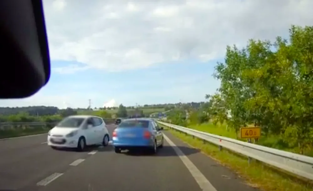 Senior jel na hlavním tahu na Turnov čtyři kilometry v protisměru. Hrozí mu pět let vězení