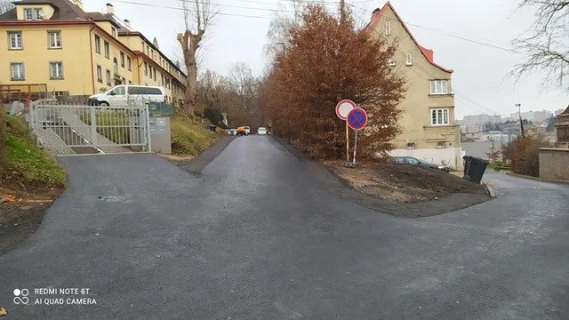 Po měsících je dokončena generální oprava ulice U Opatrovny