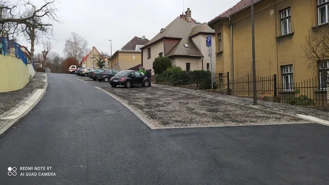 Po měsících je dokončena generální oprava ulice U Opatrovny