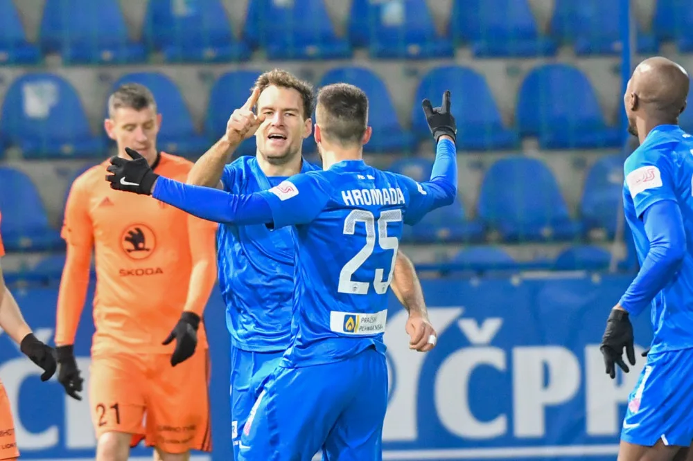 Slovan porazil Mladou Boleslav 3:0. V tabulce se posunul už na šesté místo