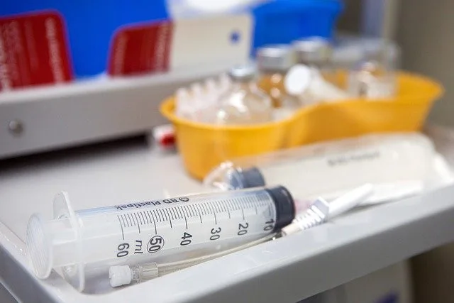 Očkování Modernou v Libereckém kraji začalo se zpožděním. Stát neposlal kartičky pro očkované