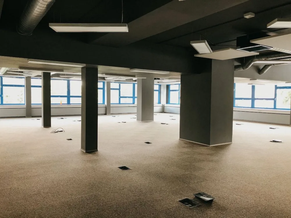 Očkovací centrum nakonec v aréně nebude. Vznikne v budově D krajského úřadu