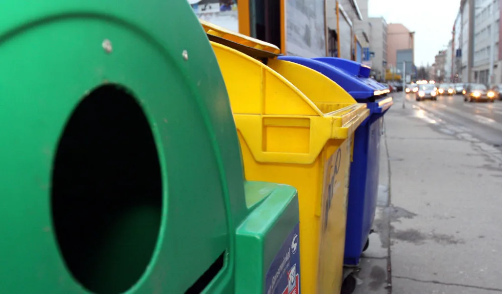 Jaká je budoucnost žlutých kontejnerů? K omezení třídění plastů není důvod, uklidňuje obalová společnost