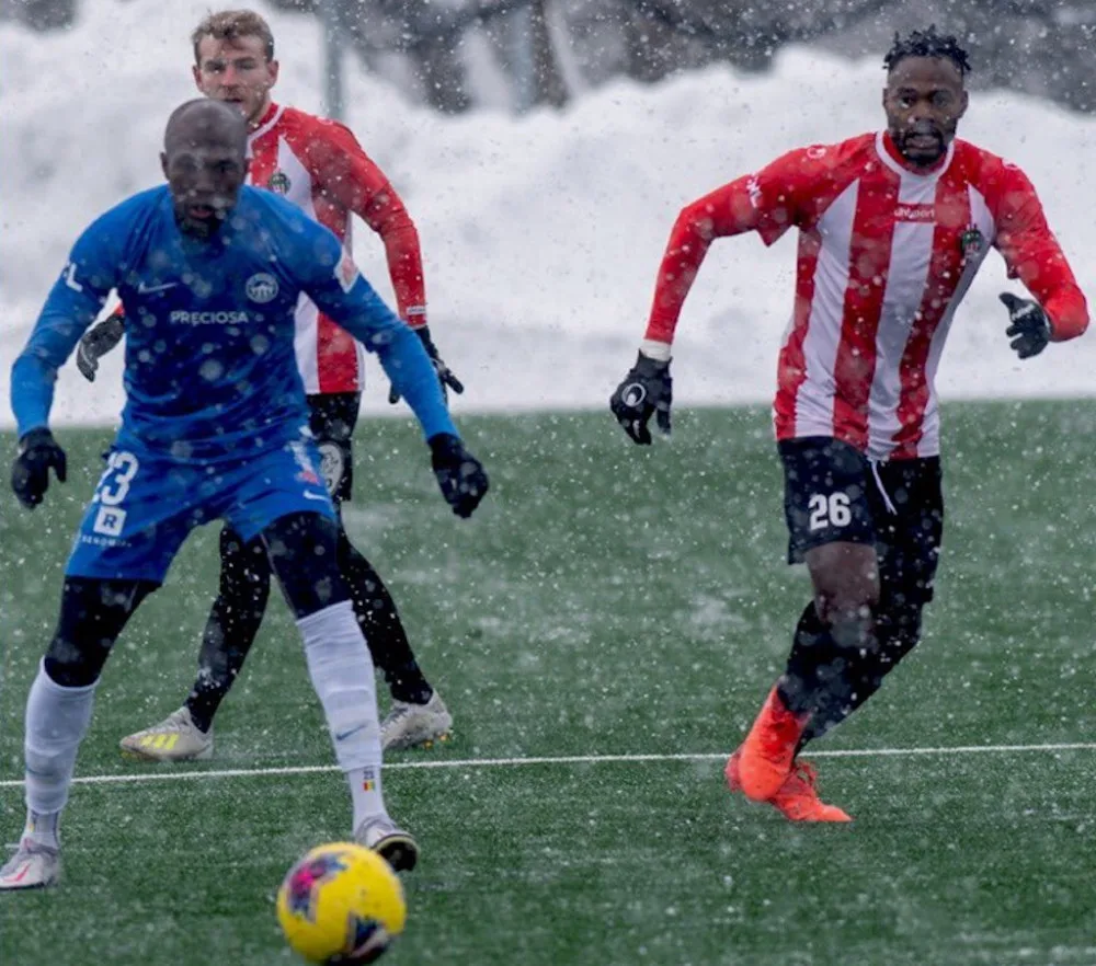 Slovan zlomil Žižkov až v prodloužení. Na zasněžené umělce v Doubí rozhodl Koscelník