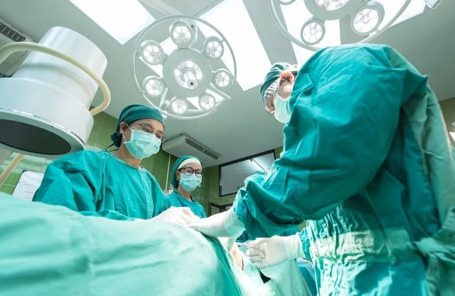 Polovina nemocných kardiaků nepřišla v pandemii při akutních potížích k lékaři