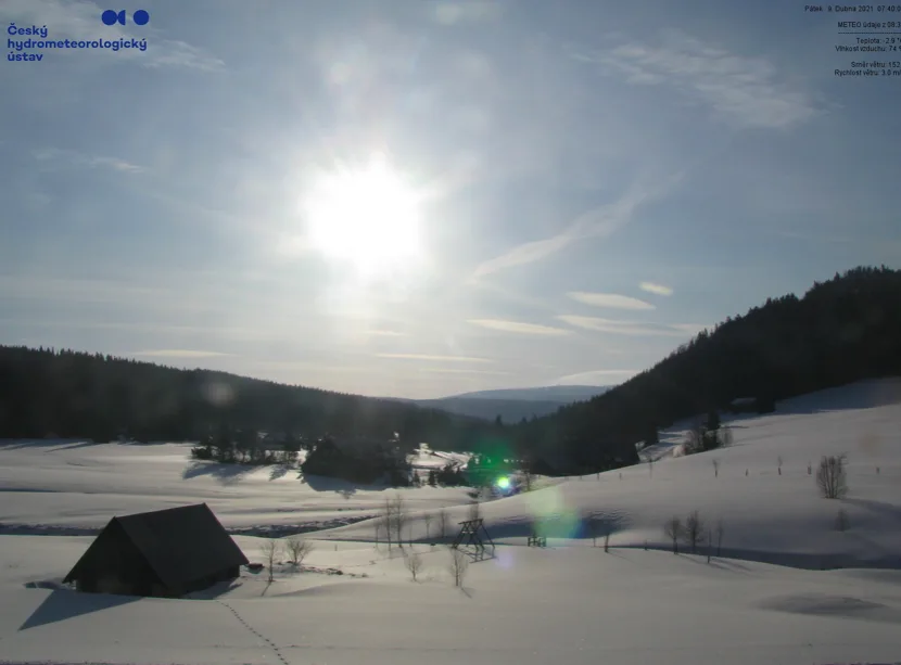 Na Jizerce teplota v noci klesla pod minus 16 stupňů Celsia