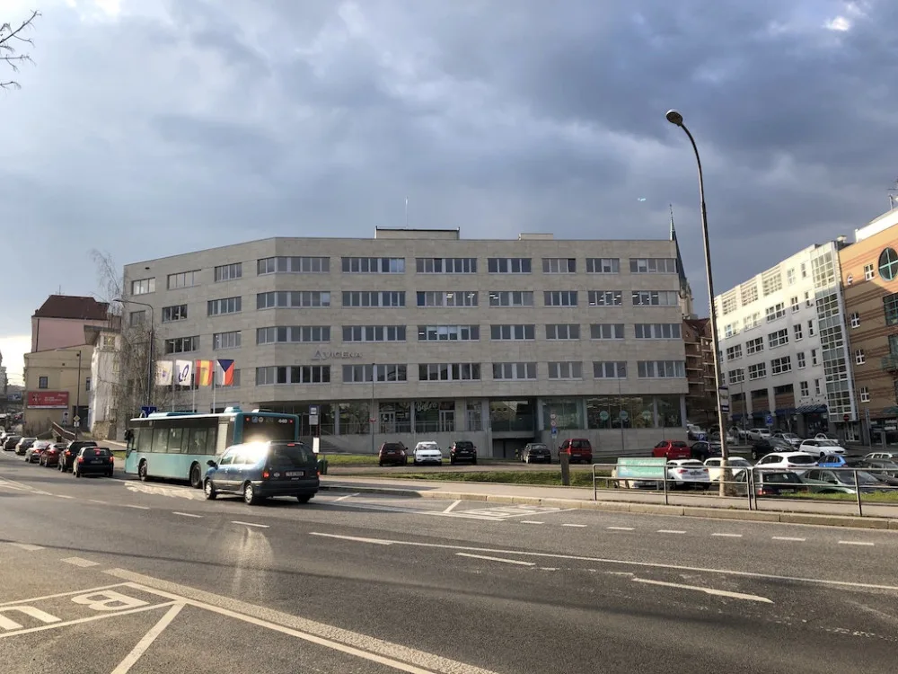 Budovu Aviceny v centru Liberce koupil podnikatel Dědek. Bude tam soukromá ortopedická klinika