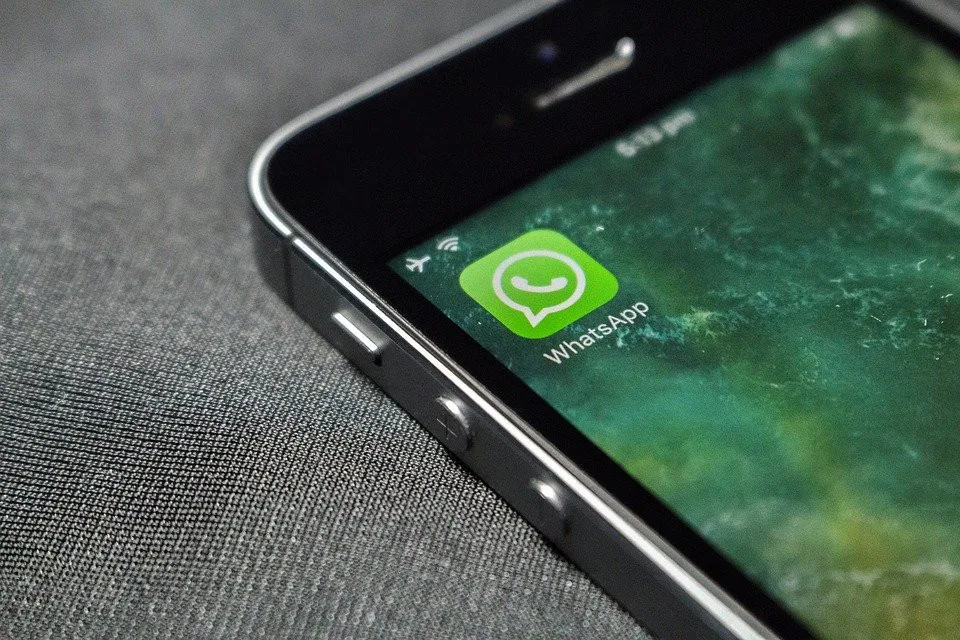 WhatsApp má nové podmínky použití, kritici nabádají k obezřetnosti