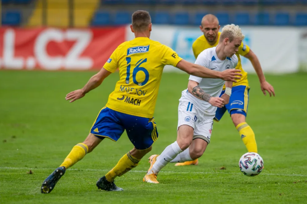 Slovan ve Zlíně neskóroval, má jen bod. Malá naděje na poháry ještě žije