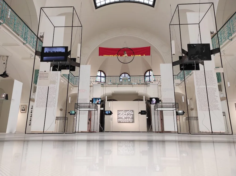 Tady je pořád na co koukat, zní z galerie. Představila novou komunikační strategii