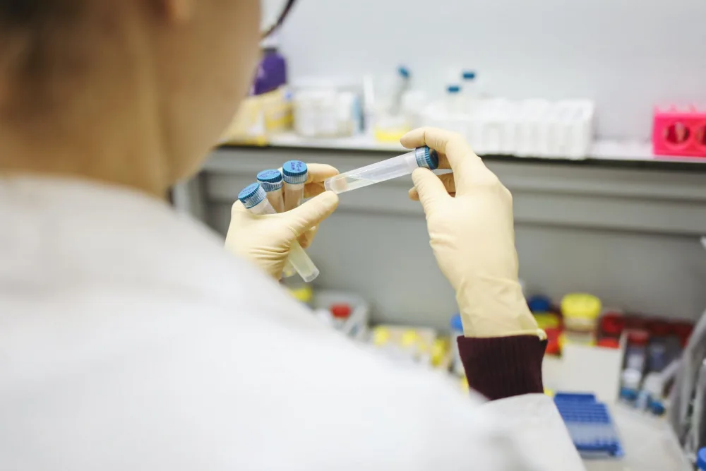 Do testování ze slin se v Jablonci zapojily děti z devíti základních škol