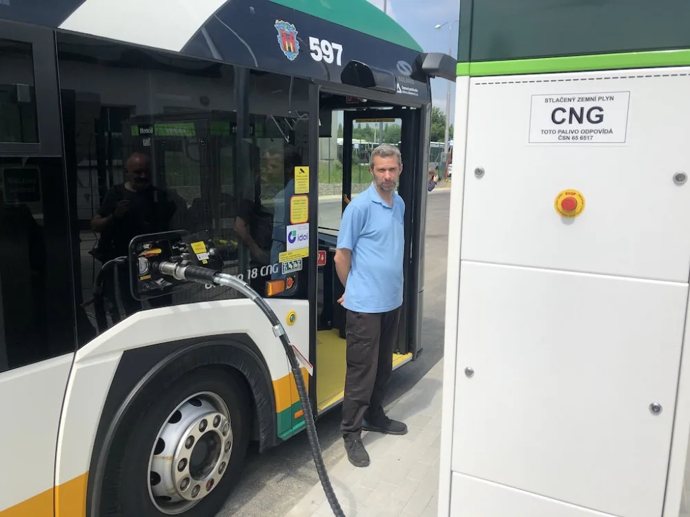 Liberecký dopravní podnik investoval 23 milionů do stavby čerpací stanicev CNG