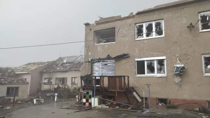 Pomoc pro jih Moravy. Hasiči z Libereckého kraje vyslali tým kynologů a statika