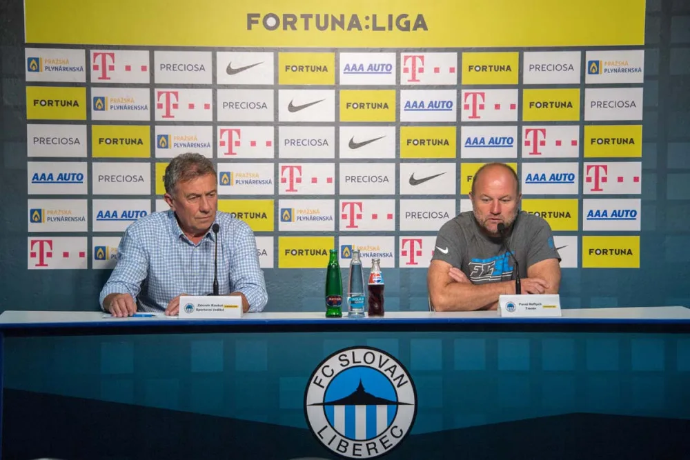 Slovan jde do nové sezony. Bude to o tom, jak rychle se dokážeme sehrát, říká trenér Hoftych