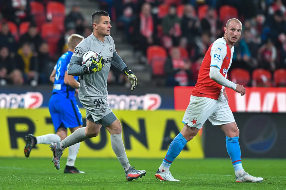 Slovan trápil Slavii, po dobrém výkonu ale body nemá. Pražané vyhráli 3:1
