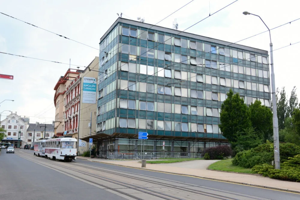 Rekonstrukce Uranu se odkládá, Liberec zrušil soutěž