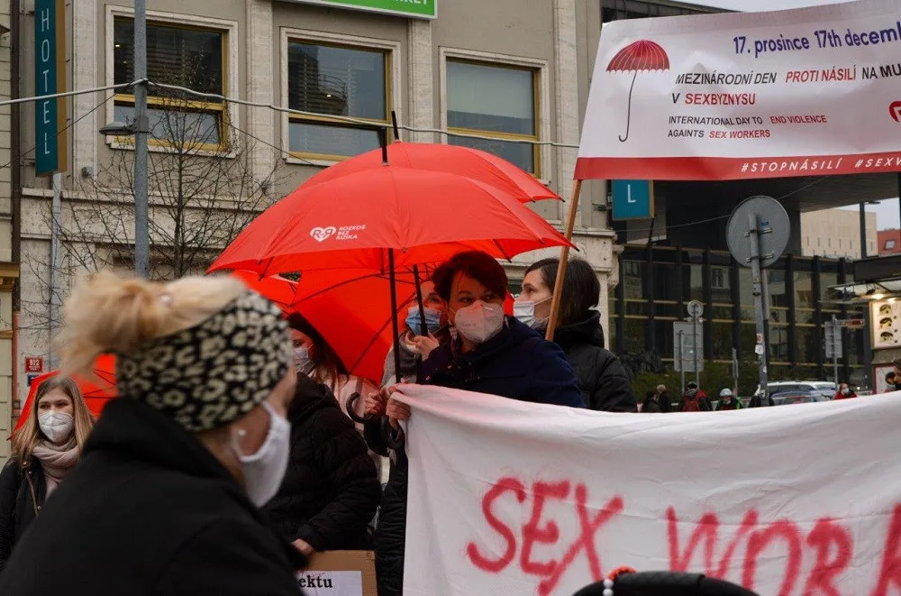 V pátek je Mezinárodním dnem proti násilí na ženách a mužích pracujících v sexbyznysu