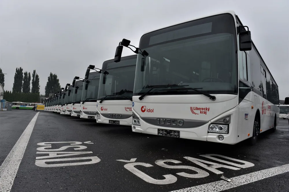 Problémy na Českolipsku, kvůli covidu chybí řidiči autobusů. Některé linky ráno nevyjely
