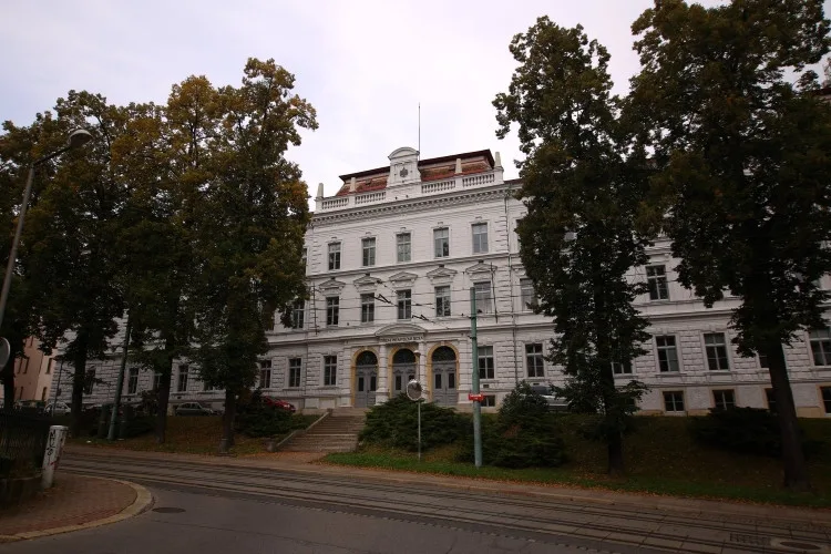 Liberecká průmyslovka vede své studenty k úspěchu i v digitální době