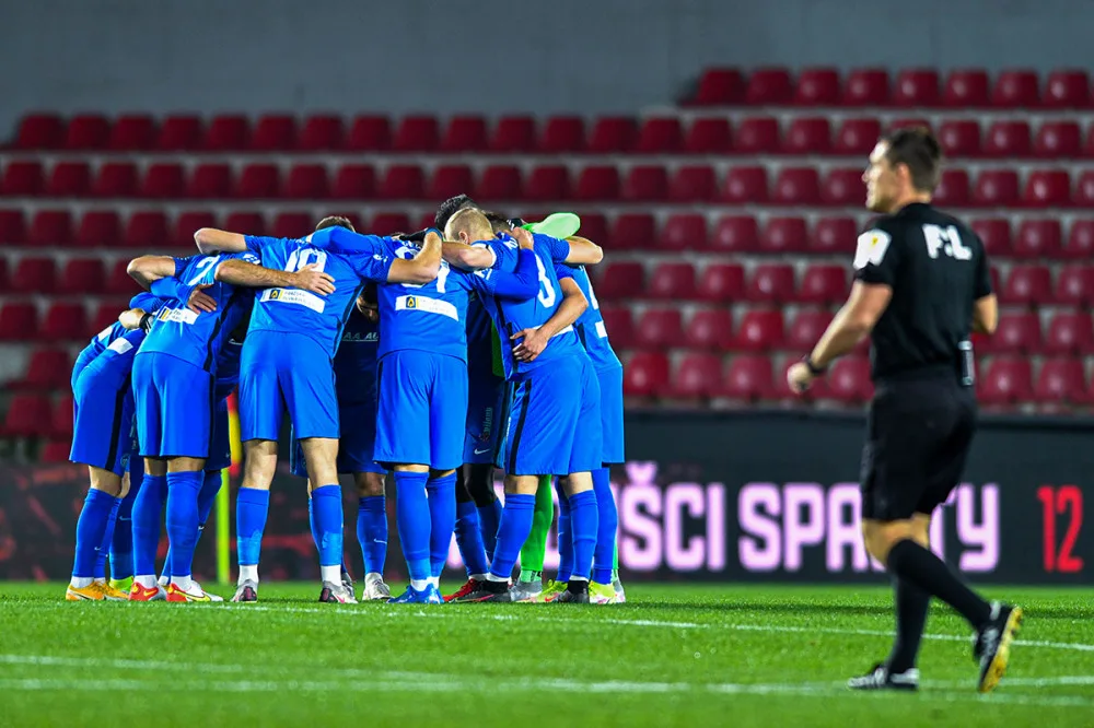 Slovan nezačne ligové jaro ani o víkendu. Utkání s Pardubicemi bylo kvůli karanténě hostů odloženo