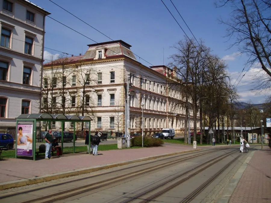 Budova SPŠSE Liberec na Masarykově třídě