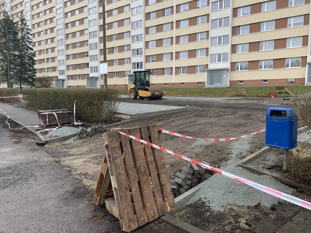 Parkoviště u Hokejky staví město bez povolení. Na jeho vydání čekáme, říká náměstek