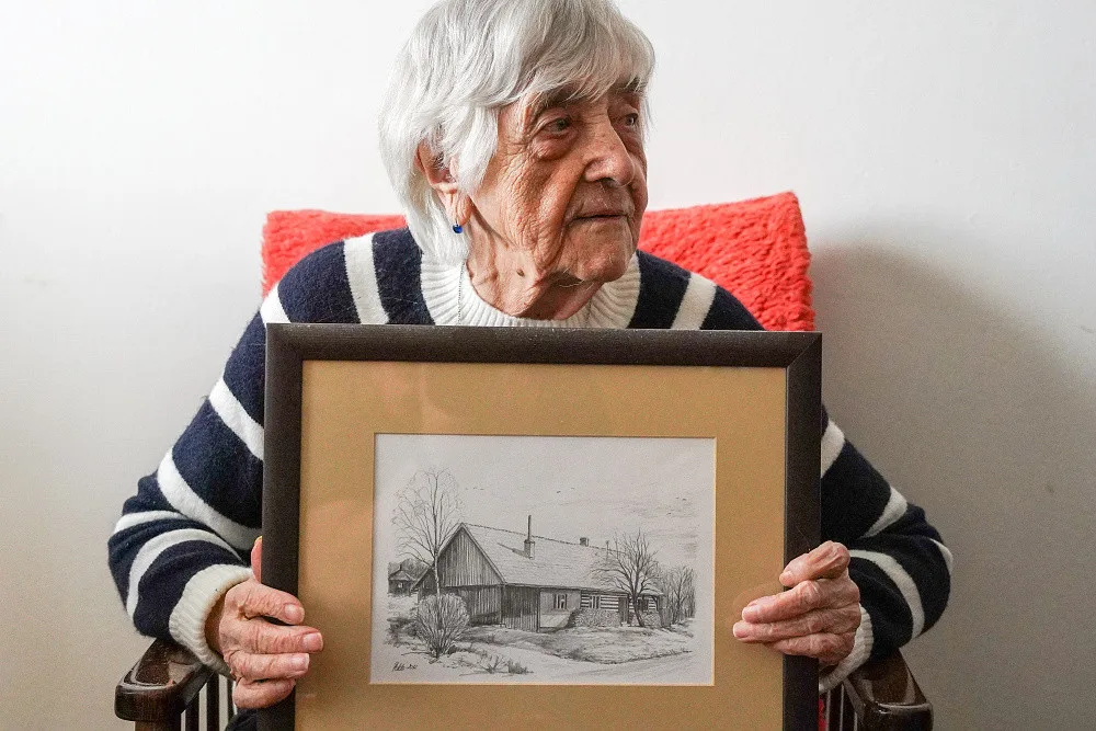 V Liberci žije osm stoletých občanů. Jubilejní narozeniny oslavila Anna Vošvrdová
