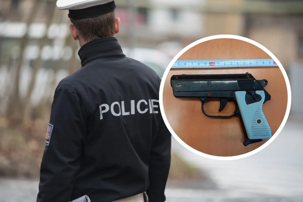 Nepovedená loupež. Do večerky přišel s dětskou pistolkou, majitel lupiče vyhnal