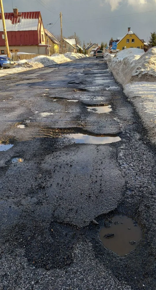Silnice II/290 ve Vysokém nad Jizerou