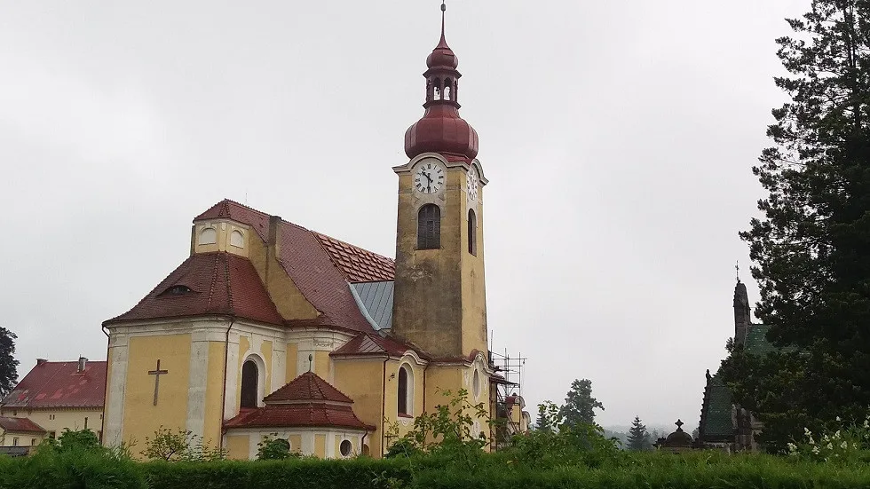 Oprava střechy kostela v Raspenavě bude dokončena díky finanční podpoře kraje
