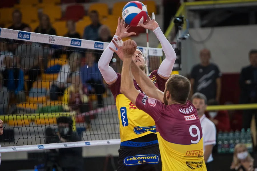 Velké změny v Dukle. Řada odchodů, nový trenér i návrat nahrávače Ticháčka