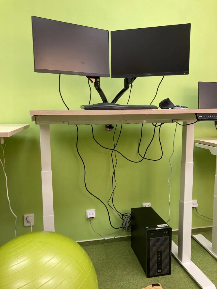 Gymnázium Frýdlant má unikátní relaxační studovnu. Vytváří zdravé pracovní prostředí