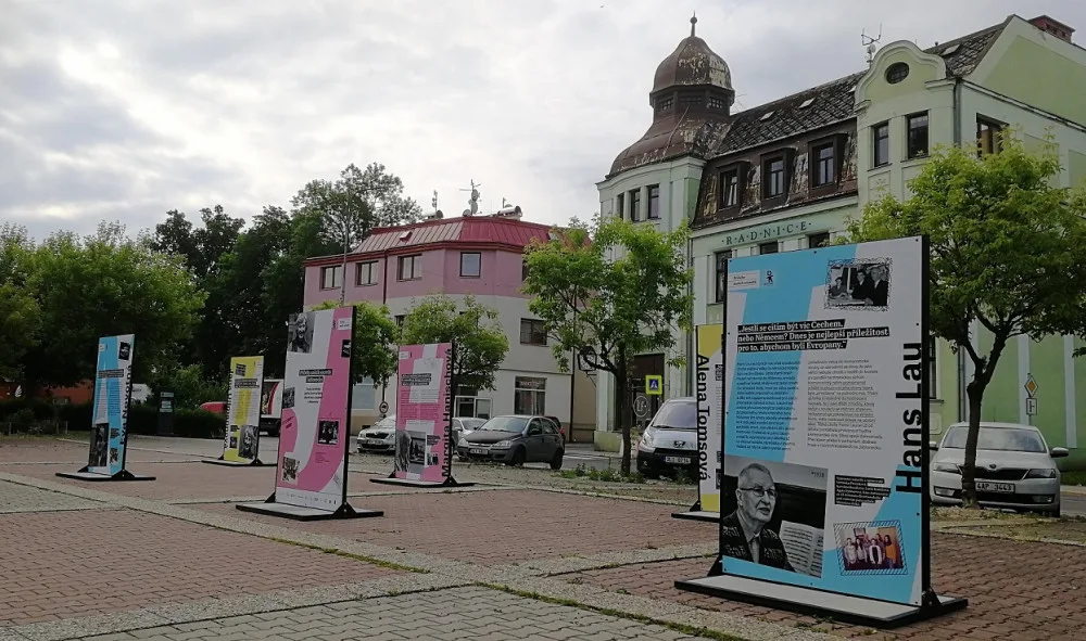 Žáci z Jablonecka zpracovali příběhy pamětníků. Výstava putující krajem se zastaví v Jablonci nad Nisou