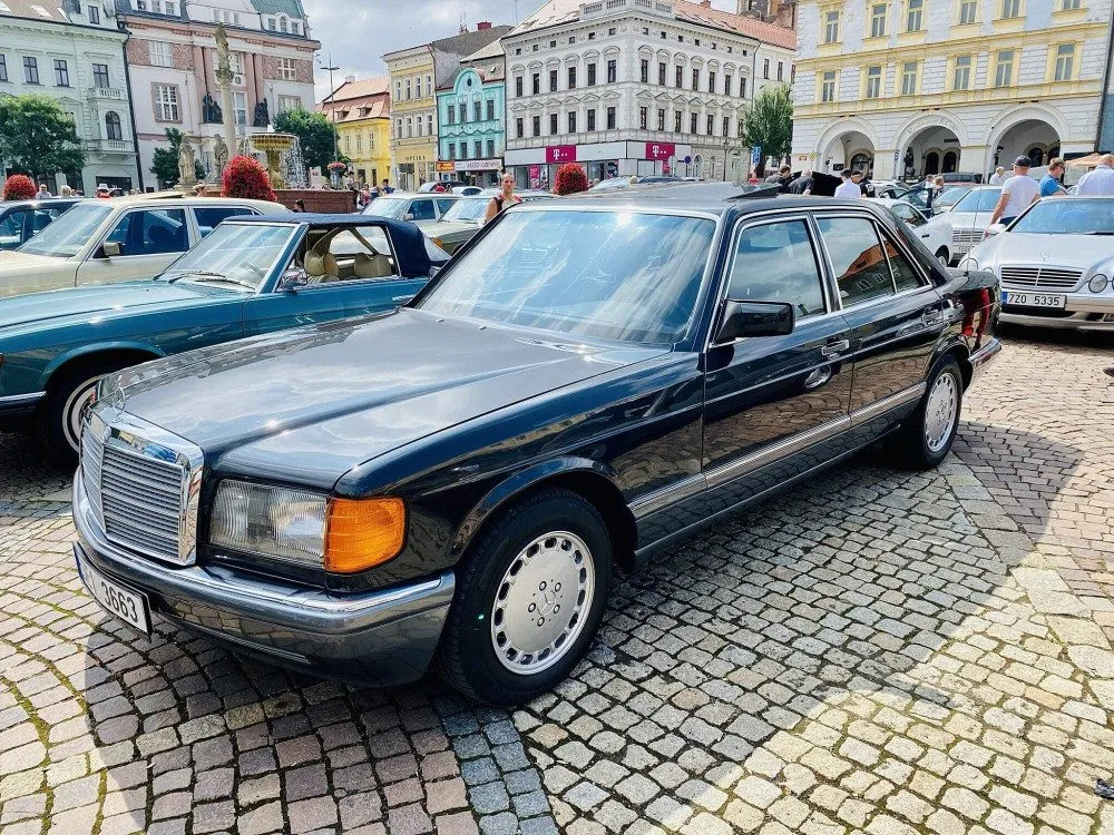 VÍKEND PODLE DRBNY: Křehká krása, sraz mercedesů a pozorování noční oblohy
