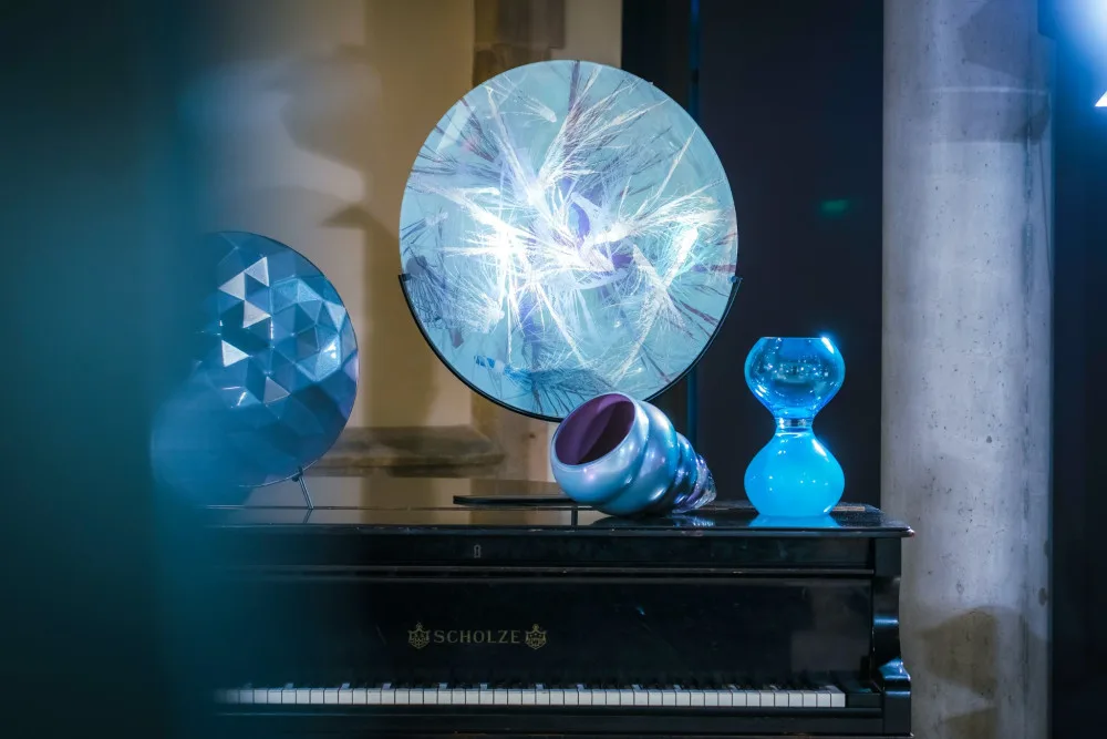 Navštivte výstavu od Evans Atelier během Crystal Valley Week v prvním patře Knihkupectví a antikvariát Fryč