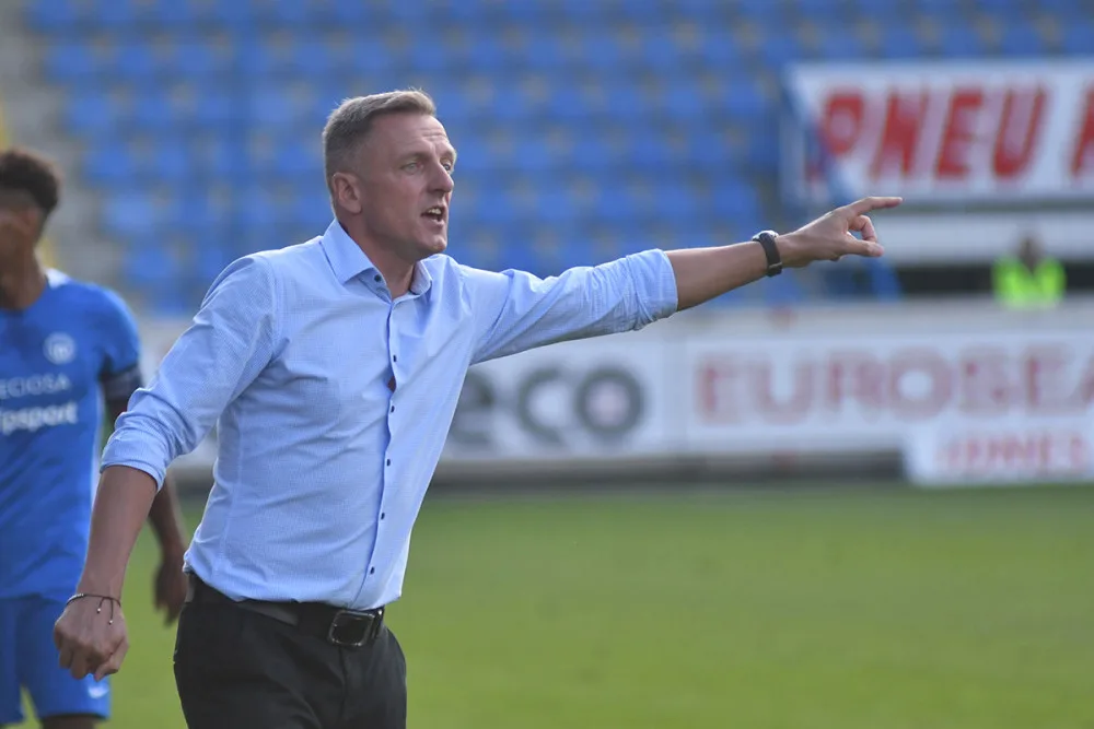 Plzeň se dá přehrát, ale stejně vždycky vyhraje, řekl trenér Slovanu Kozel. Naštvalo ho nastavení