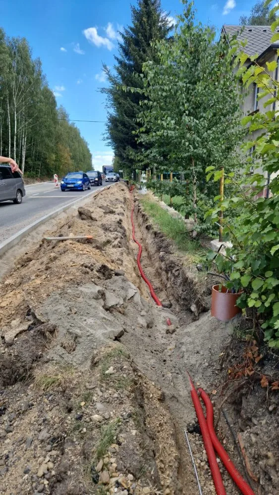 Silnice v Rynolticích je hotová. Komplikace zůstanou u Rozkoše