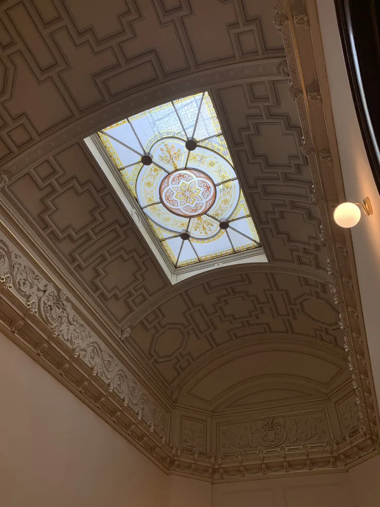 Stavba Liebiegova paláce v Liberci se blíží ke konci. V plánu je i vybudování kavárny