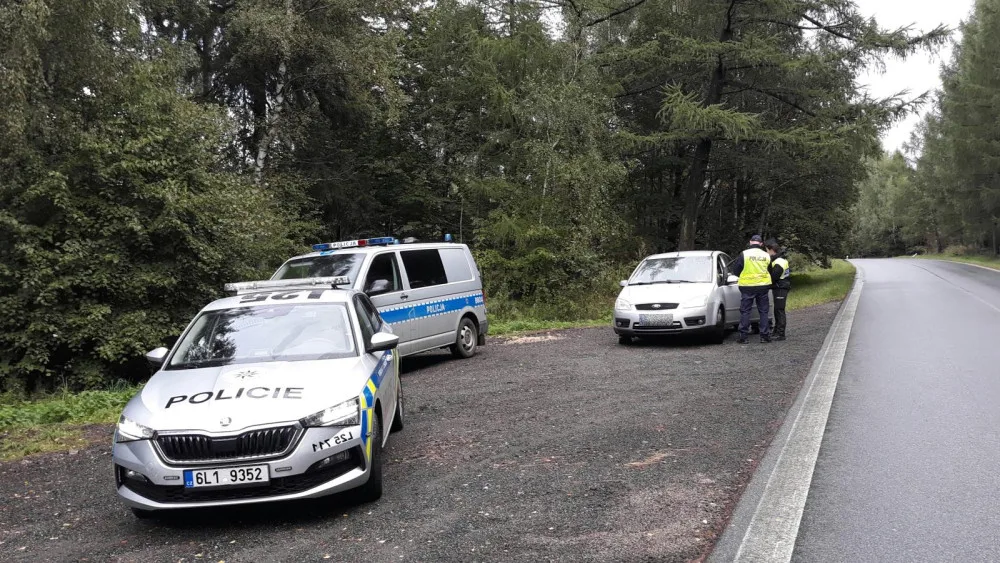 Spolupráce česko-polských hlídek pokračuje. Policie dopadla žháře, objasnila krádeže a kontrolovala chaty
