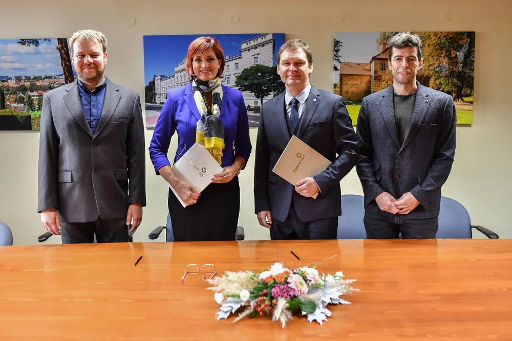 V České Lípě vítězné ANO podepsalo koaliční smlouvu s Živou Lípou