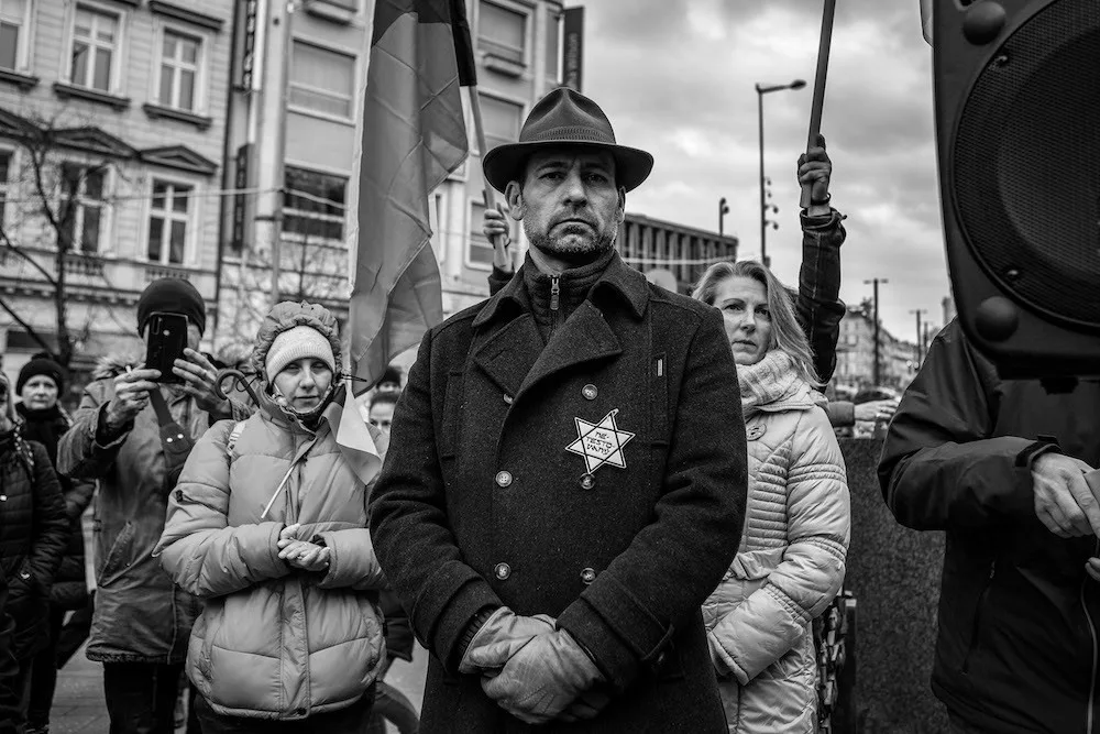 Nezapomenu na doktora, jak dceři pacienta oznamuje, že nemá smysl tatínka dál udržovat na přístrojích, říká režisér Klusák