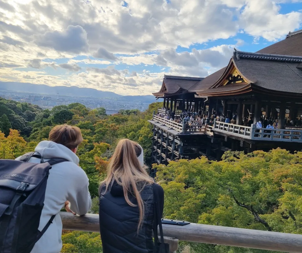 Na Erasmus do Indie nebo Japonska. Na stážích studenti zažijí reálné zaměstnání