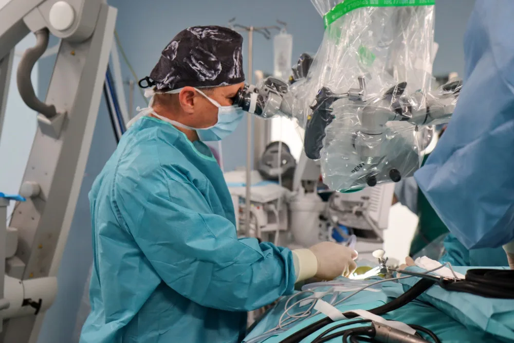 Lékařům v liberecké nemocnici pomáhá 3D tisk. Mohou navrhovat implantáty, tisknout kosti i nádory
