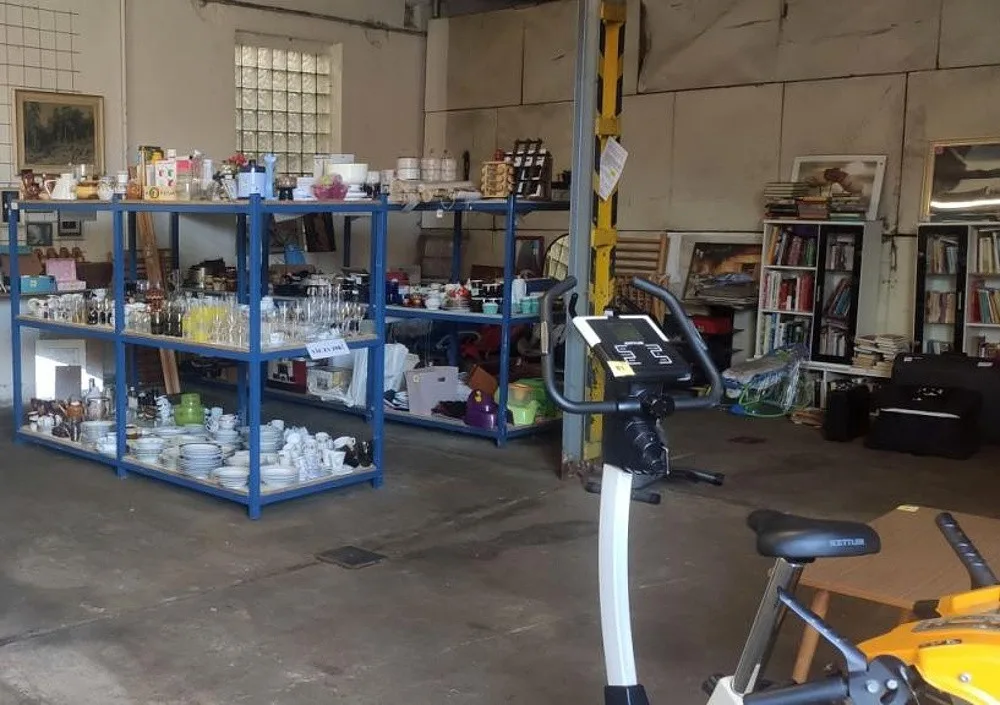 Za deset korun kočárek nebo sedačka. Jablonecké re-use centrum pořádá výprodej
