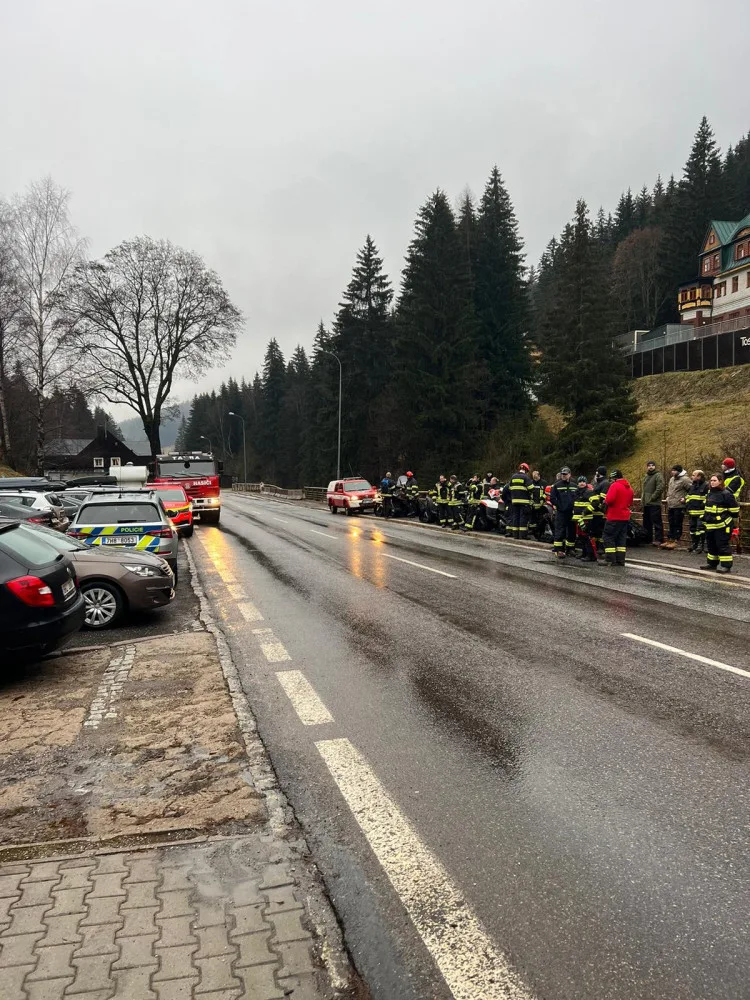 Pátrání v horách má tragický konec. Ženu i malého chlapci našli mrtvé