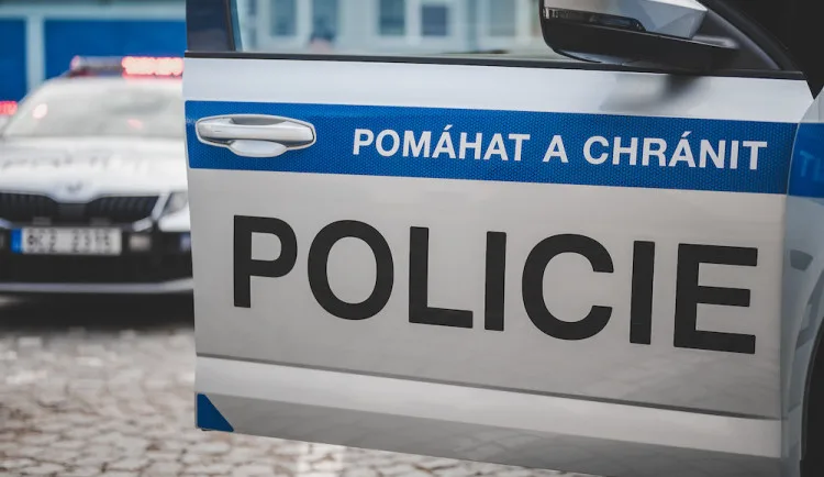 Policisté dopadli muže, který vykrádal chalupy. Hrozí mu až tři roky vězení