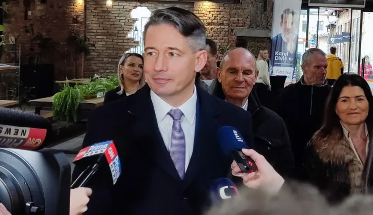 Karel Diviš chce ve veřejném životě zůstat.