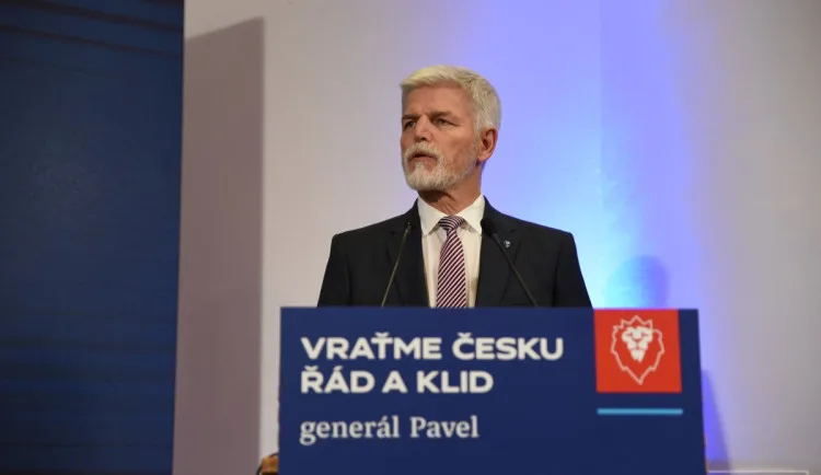 Petr Pavel má podporu hnutí Starostů v Libereckém kraji. Babiše naopak kritizují